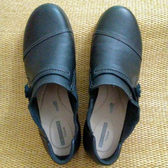 Clarks Collection Women's Cheyn Madi Flats - Picture 6 of 8